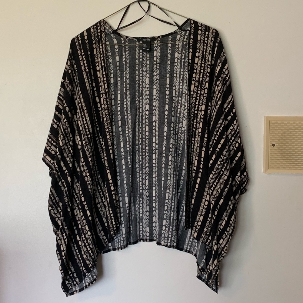 Forever21 black/cream Aztec lightweight cardigan